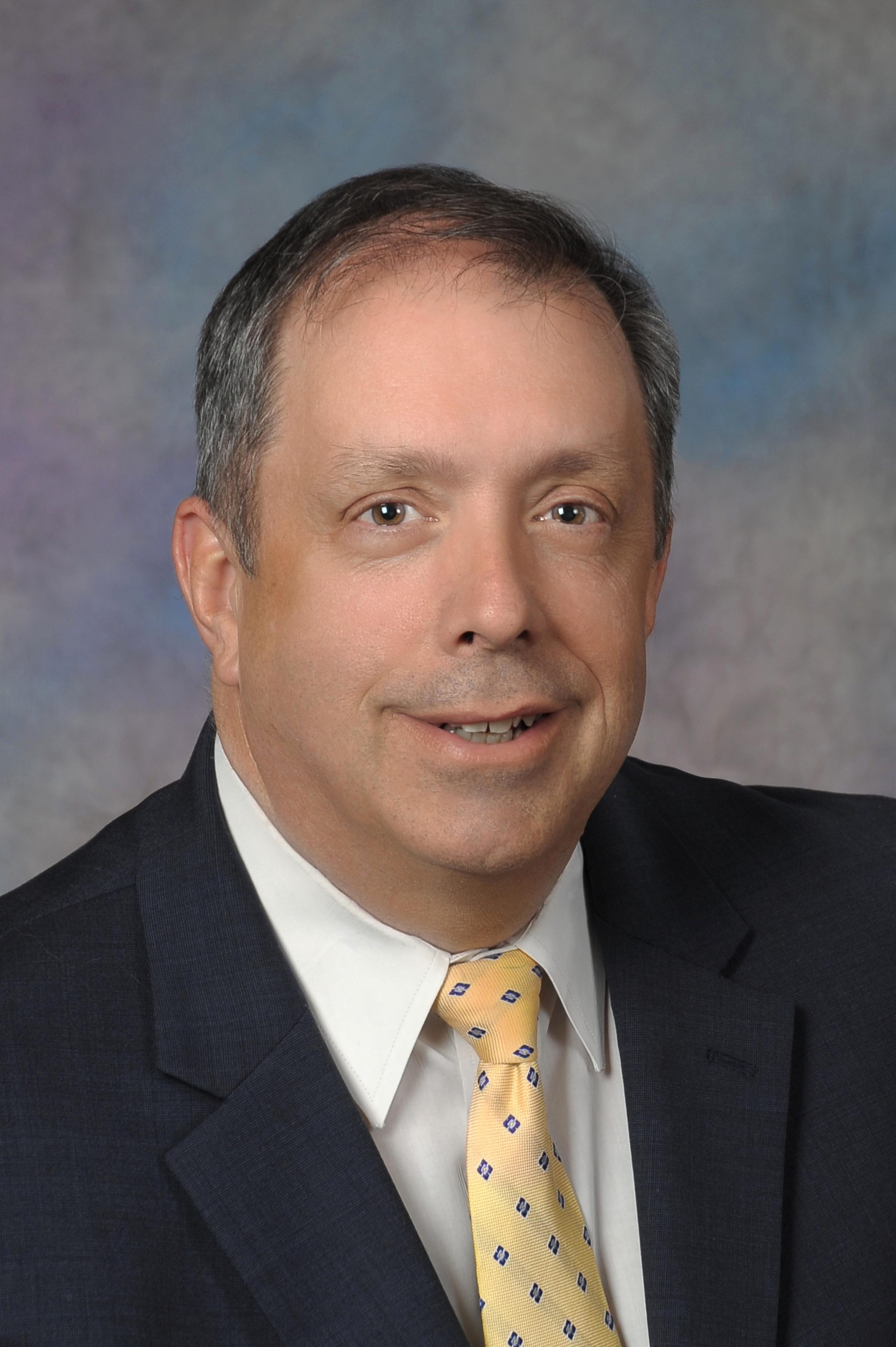 M&T NAMES NEW REGIONAL PRESIDENT M&T NAMES NEW REGIONAL PRESIDENT