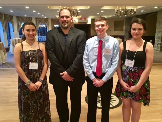 SUEZ AWARDS $3K IN SCHOLARSHIPS TO ROCKLAND HIGH SCHOOL STUDENTS SUEZ AWARDS $3K IN SCHOLARSHIPS TO ROCKLAND HIGH SCHOOL STUDENTS