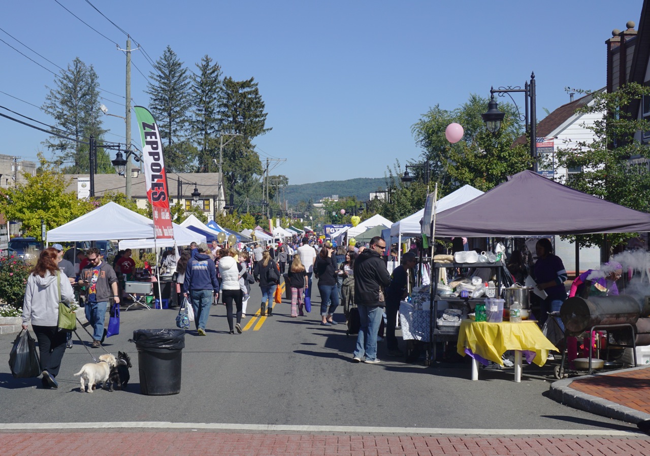 new city street fair