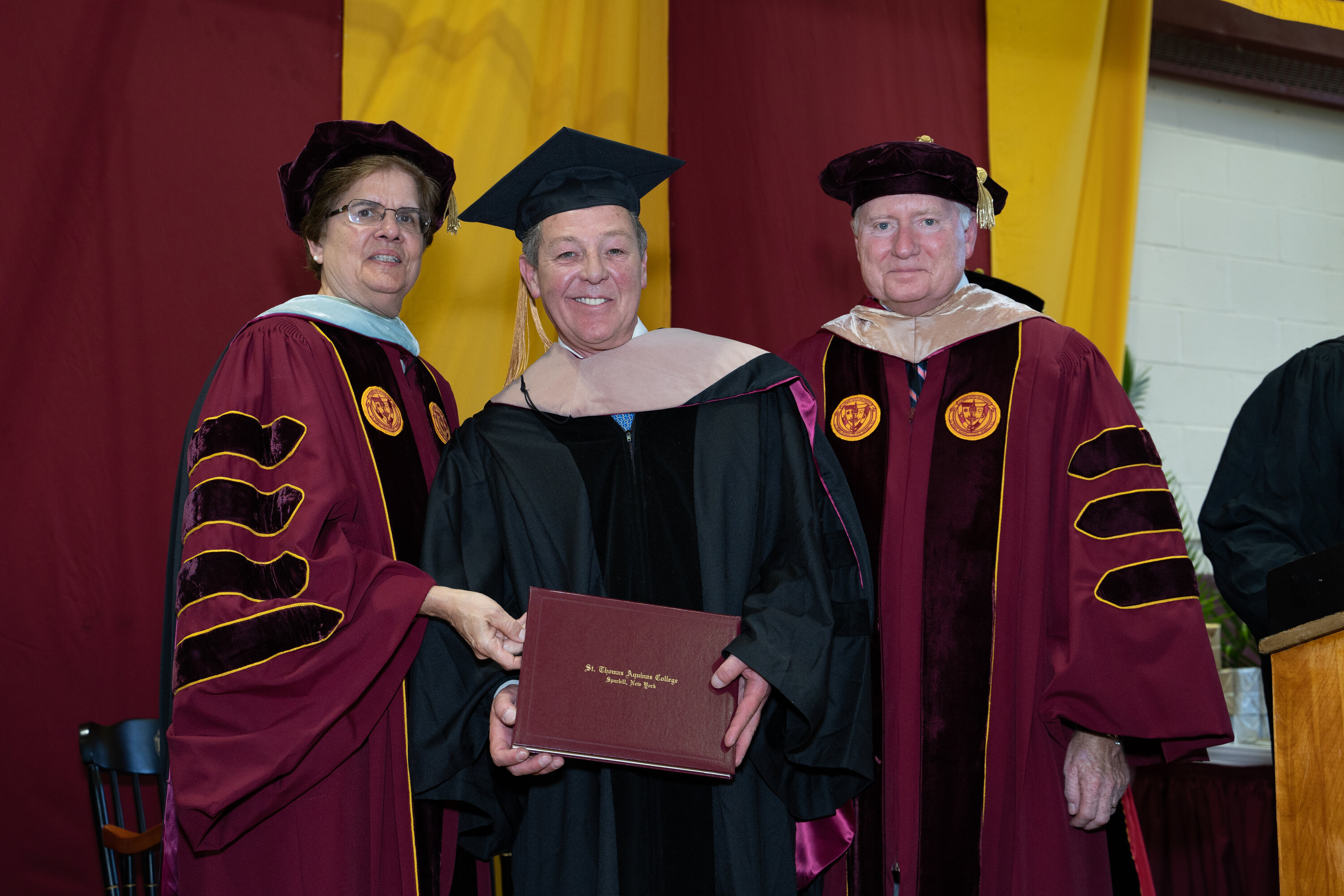 rsz_stac_grad_pic1